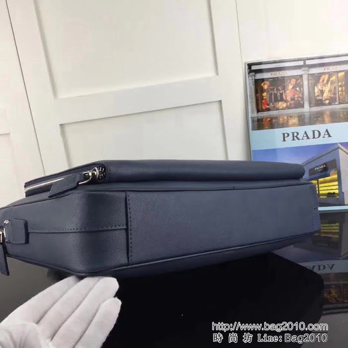 普拉達PRADA原單 最新款2VE369藍色原單十字紋PRADA男士公事包官網同步 PHY1531